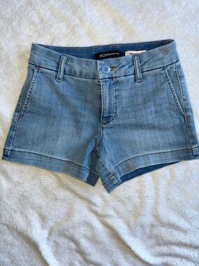 BCBGeneration Light Denim Trouser Jean Shorts size 0/24
